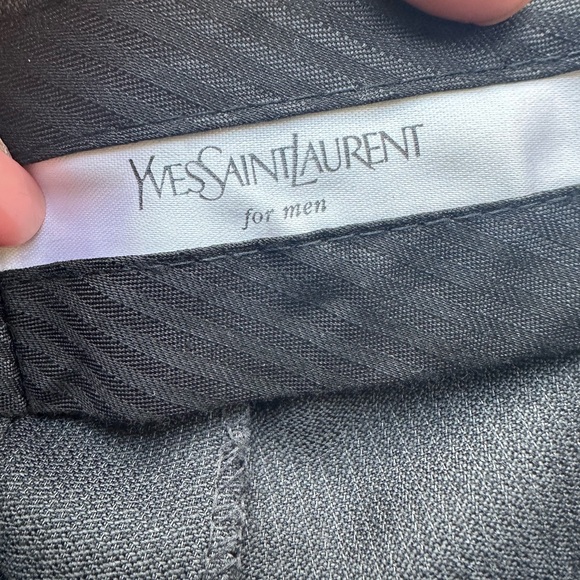 Yves Saint Laurent Suit and Garment Bags - Picture 8 of 16